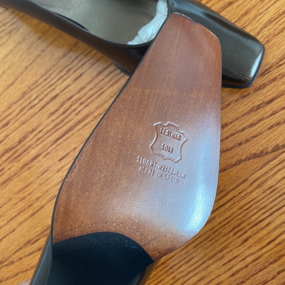 Stuart Weitzman Patent Leather Low Block Brown Heels Shoes 9.5 - Picture 4 of 11